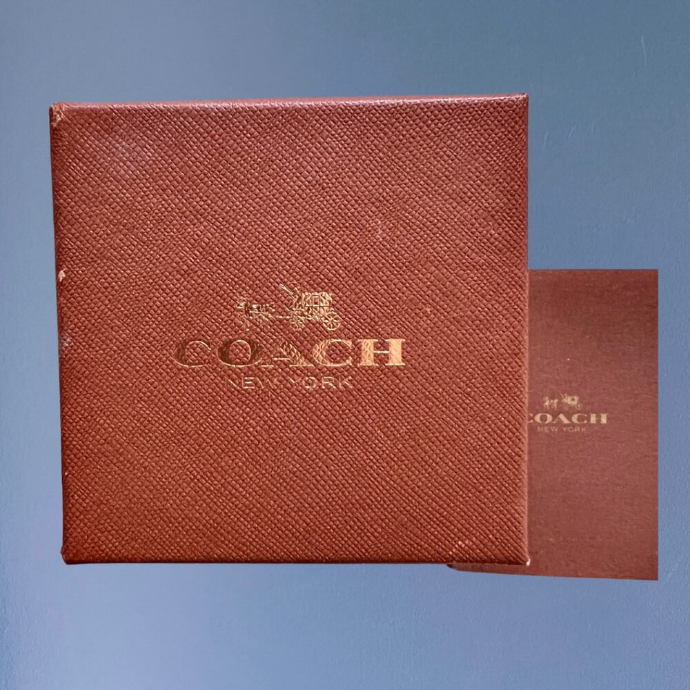 Coach Hot Pink Boyfriend Watch I Comes with box & care guide - Picture 6 of 9